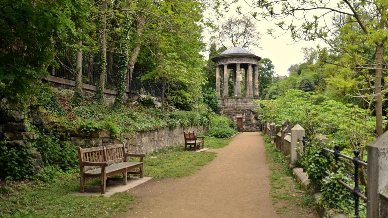 Historic Dean Village Treasure, Sleeps 4 Edinburg Exteriör bild